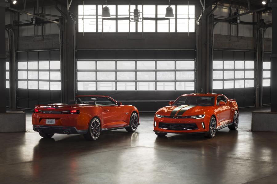  Chevrolet Camaro RS Hot Wheels 50th Anniversary Edition 2018 года  (фото 3 из 5)